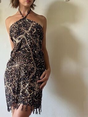 Y2K fringed backless beach dress — Unlabeled Y2K